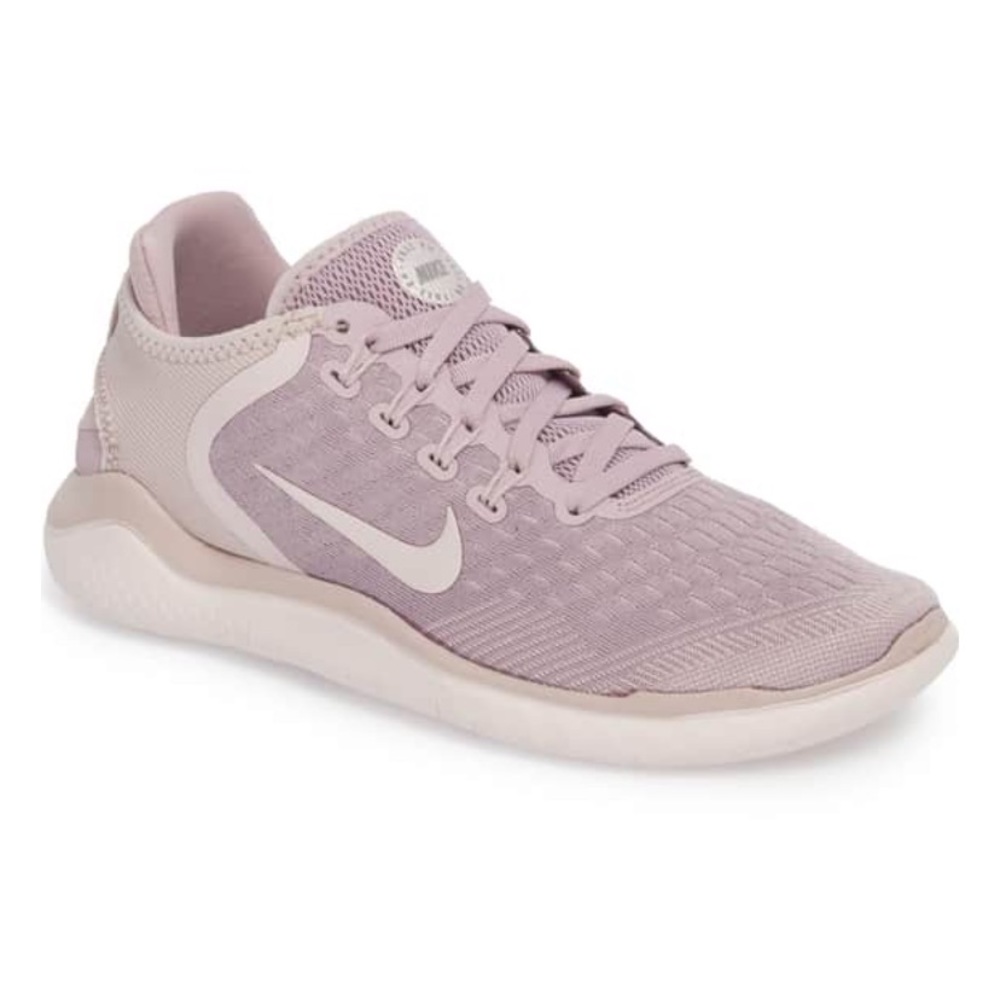 Nike Free RN in Elemental Rose